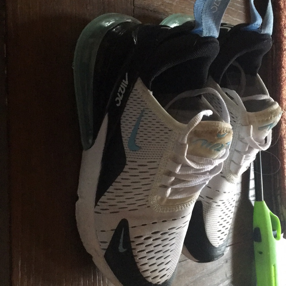 Air max 270 - Picture 2 of 5